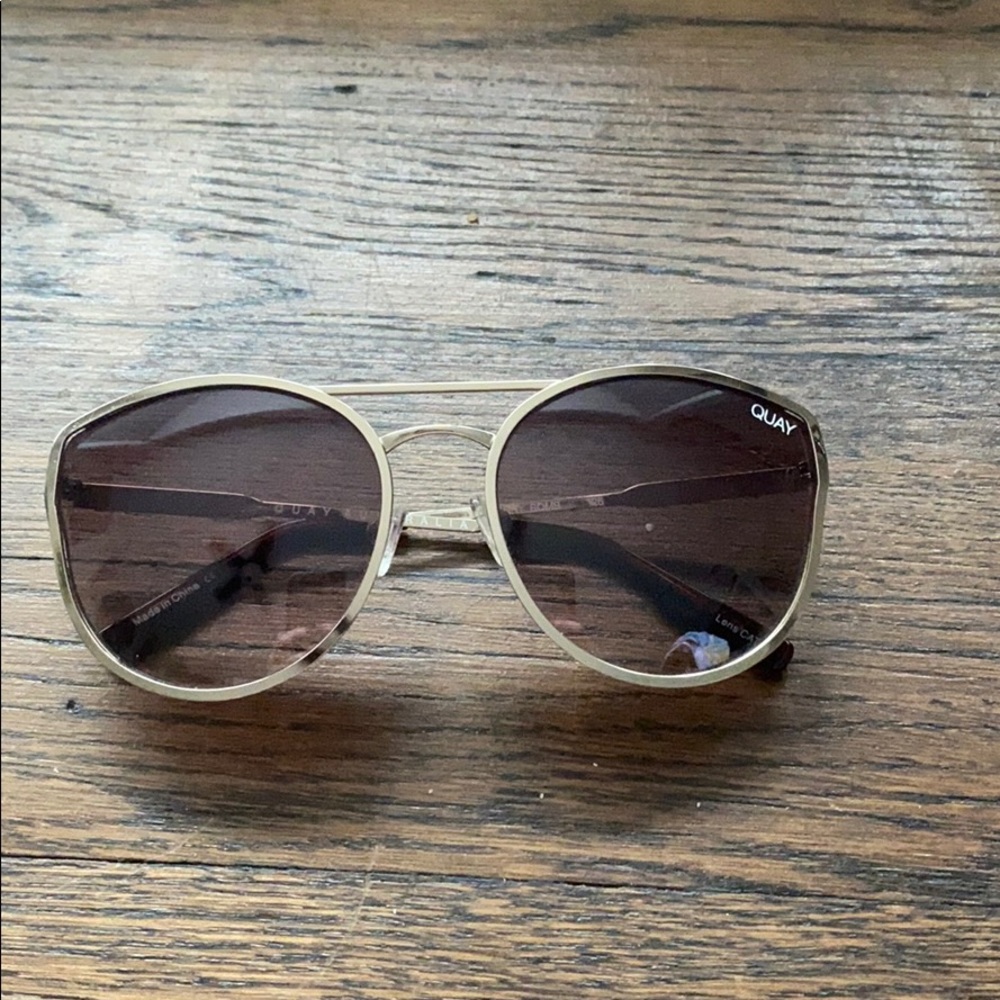 Quay sunnies